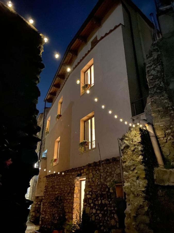 Locanda Le Ginestre Cantalupo in Sabina Ngoại thất bức ảnh